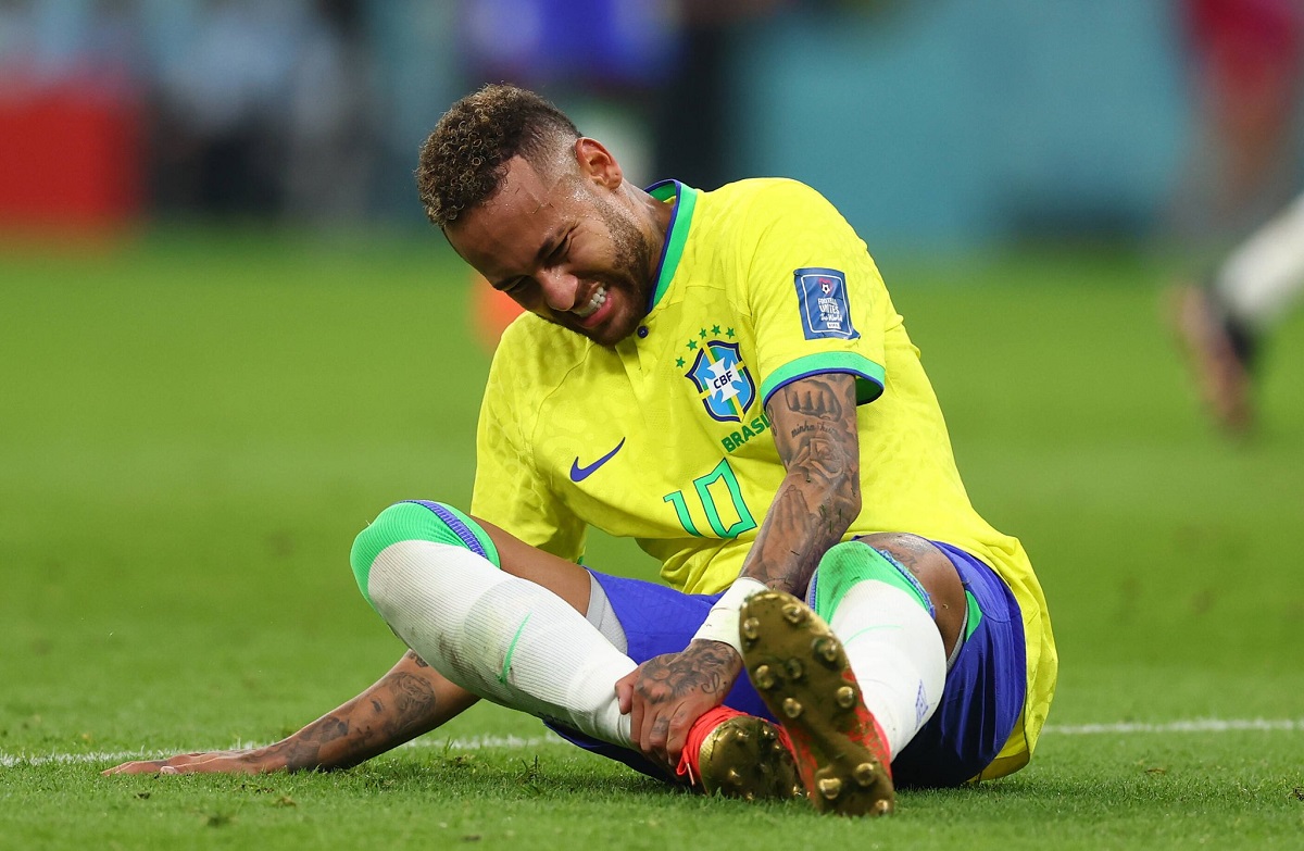 Les nouvelles de Neymar ne sont pas bonnes, un forfait pour le Mondial déjà évoqué