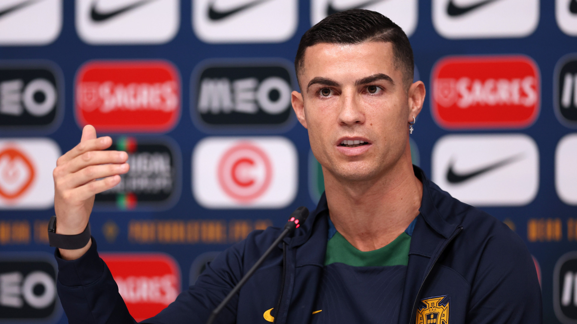 Les vérités de Ronaldo sur la polémique avec Bruno Fernandes : «Je lui ai dit.. »