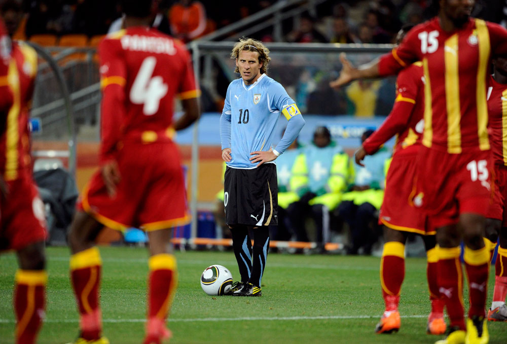 Diego Forlán remue le couteau dans la plaie : «Le Ghana ? On s’en sort toujours contre les Africains»