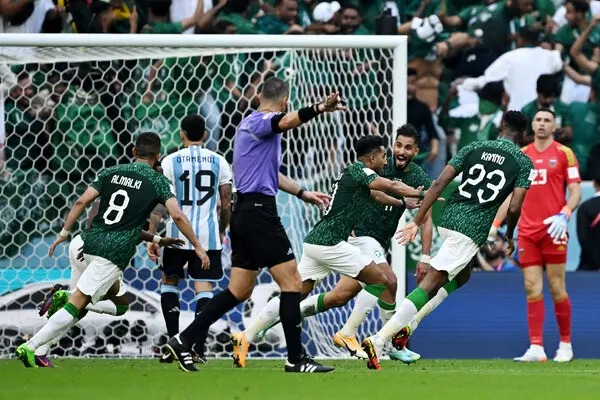 Première grosse surprise au Qatar, l’Arabie Saoudite bat l’Argentine de Messi