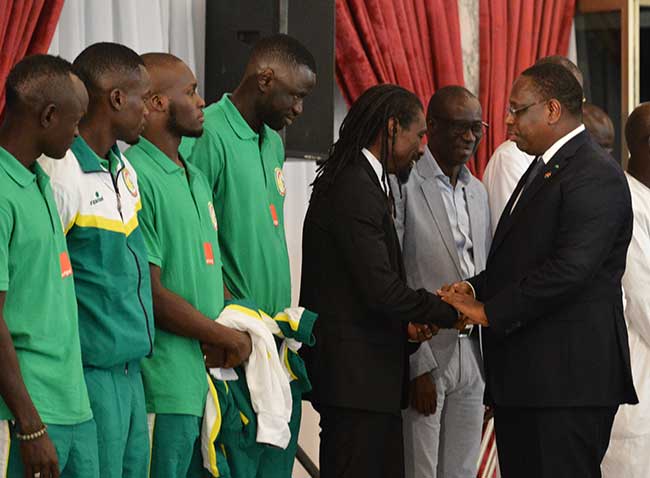 Macky Sall (président du Sénégal) : « C’est ce que les joueurs m’ont dit avant les Pays Bas »