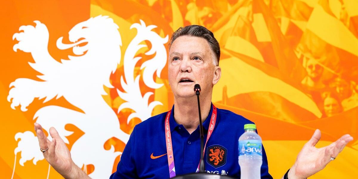 1200 L pays bas les piques de van gaal sur messi et le brsil