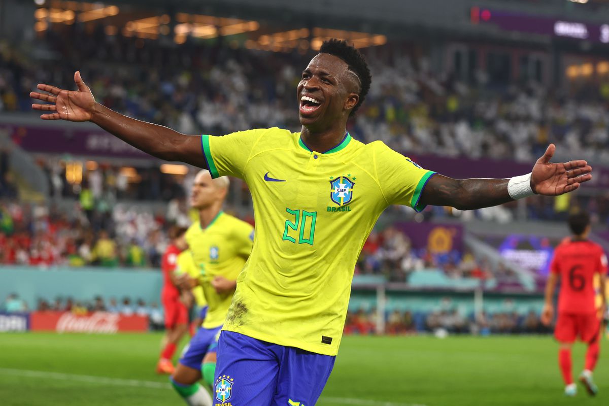 « Je me suis amélioré grâce à lui », Vinicius révèle la personne qui l’a aidé sur son amélioration rapide