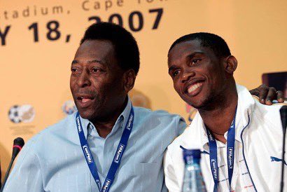 Abattu, Samuel Eto’o vibre pour Pelé, « il est l’unique meilleur »