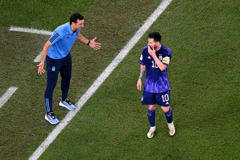 Coupe du monde: L’échange incroyable entre Lionel Messi et Scaloni en plein match