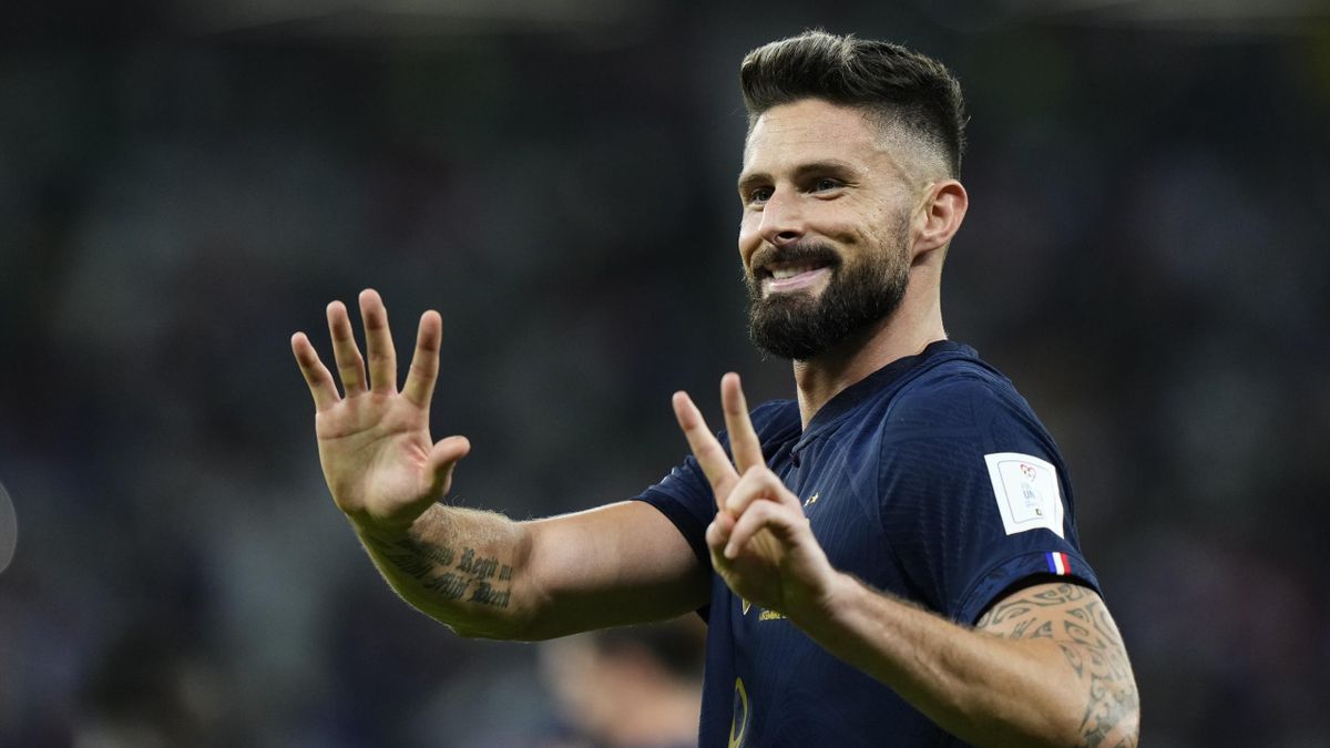 Brillant au Qatar, Giroud prolonge son contrat avec l’AC Milan