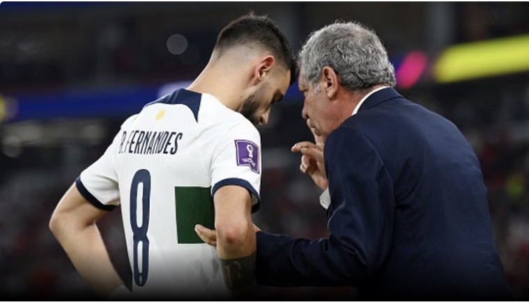 Bruno Fernandes envoie un message à l’ancien sélectionneur du Portugal Fernando Santos