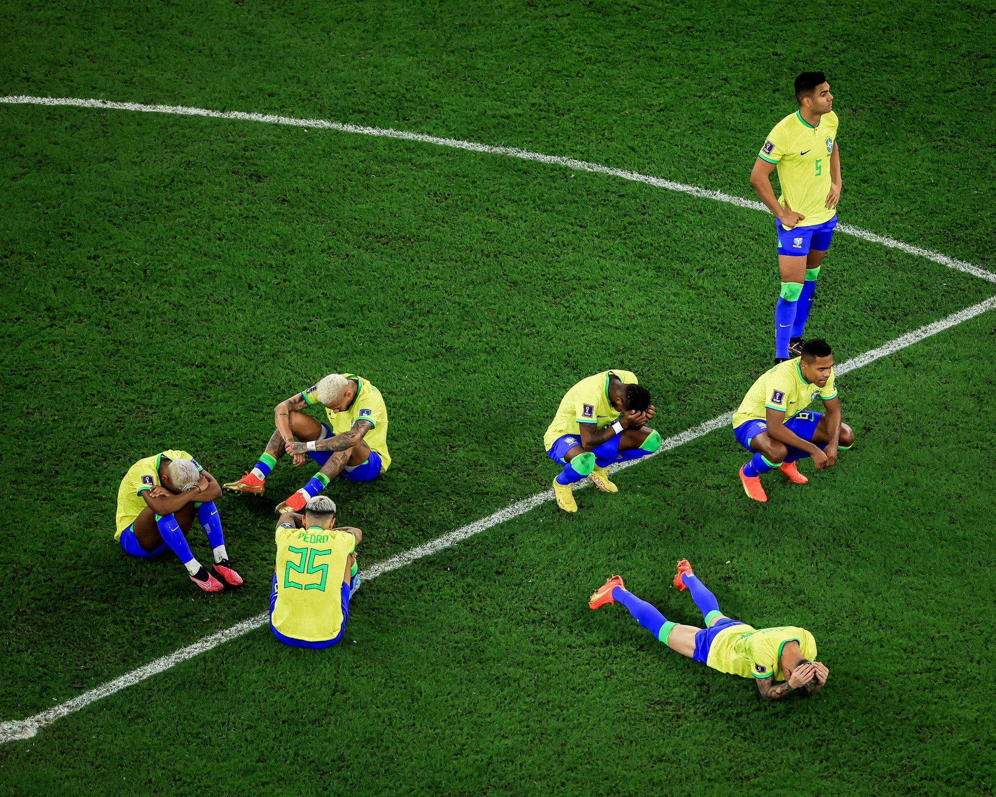 « Tu es une honte ! », les fans désignent le responsable de l'élimination du Brésil