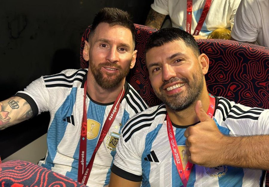 Aguero identifie quatre stars argentines de la Coupe du Monde qui pourraient succéder à Messi
