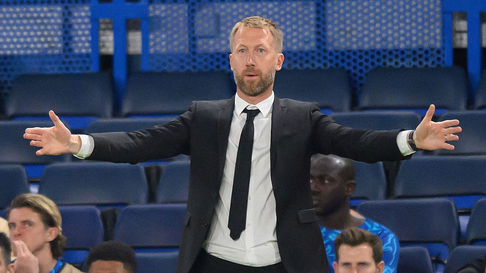 Terrible ! Graham Potter à un fil du licenciement chez les Blues de Chelsea