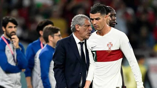 « C’est ce qui s’est passé », Cristiano Ronaldo dément s’être énervé contre son sélectionneur