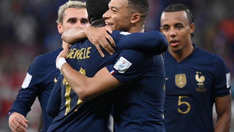 Qualification de la France en quarts au Qatar, la presse s’enflamme pour Kylian Mbappé