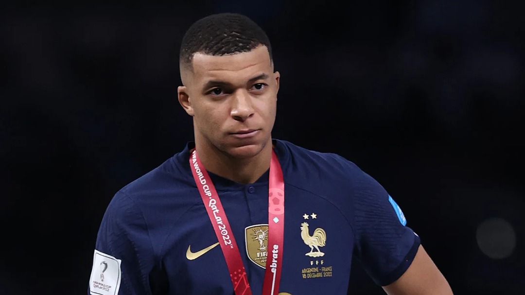 Les fans interpellés par la tristesse de Mbappé, « Il est toujours au fond du gouffre »