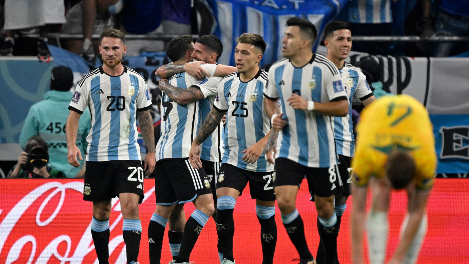 Mondial 2022 : Guidé par un Leo Messi inspiré, l’Argentine rejoint les Pays-Bas en quarts