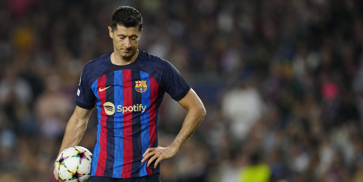 robert lewandowski caizbajo barca