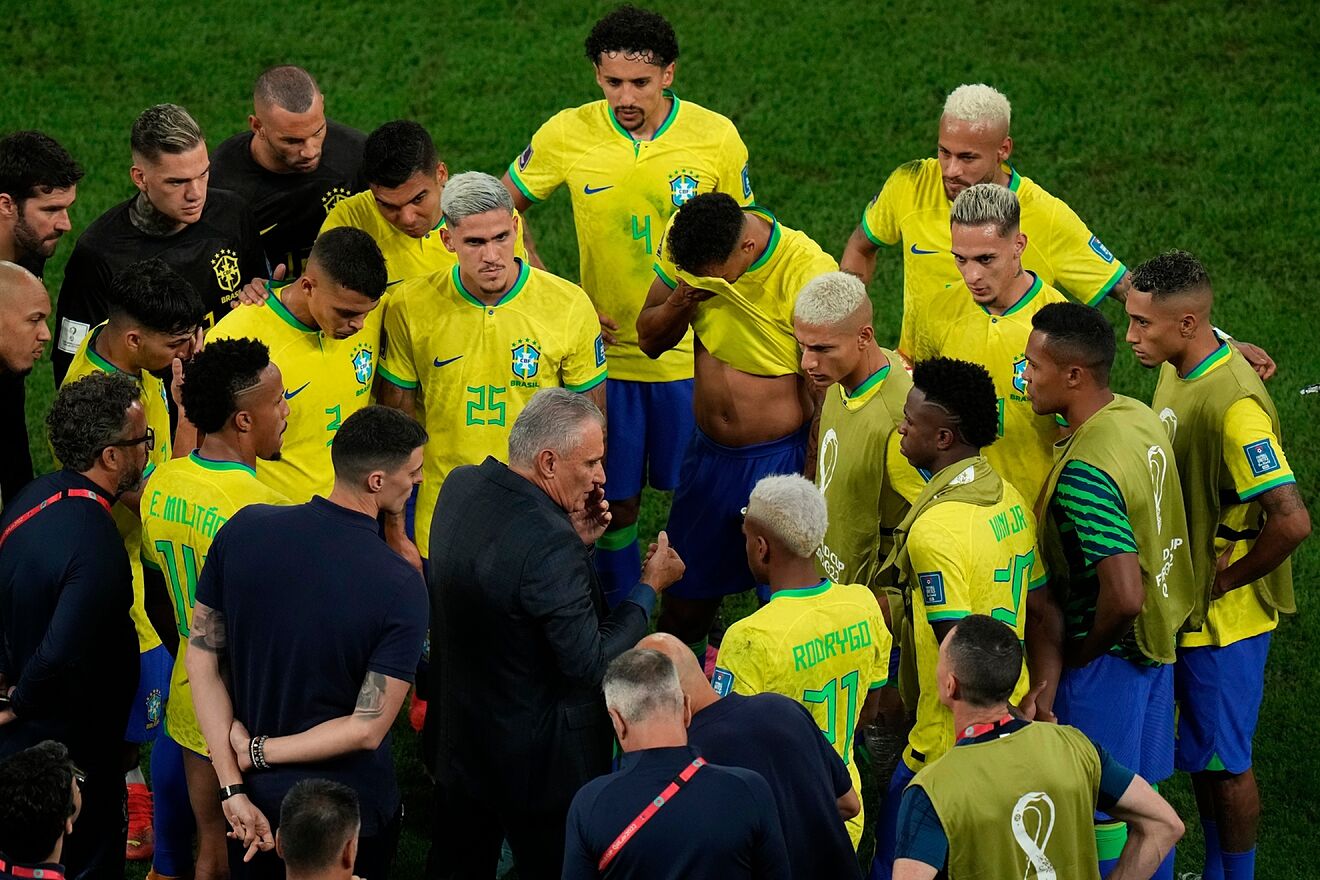 Pour remplacer Tite, le Brésil publie sa shortlist avec Carlo Ancelotti