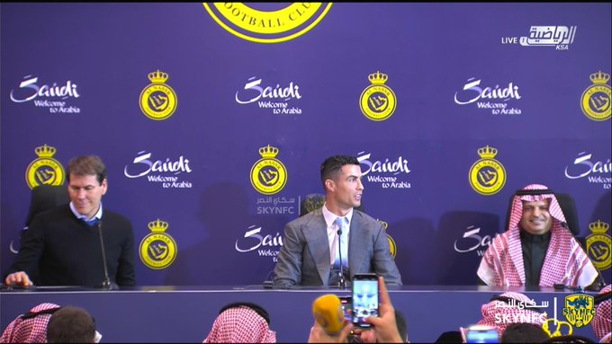 Le président d’Al Nassr dévoile un secret sur CR7 : « Ce qu’il m’a dit pendant les négociations »