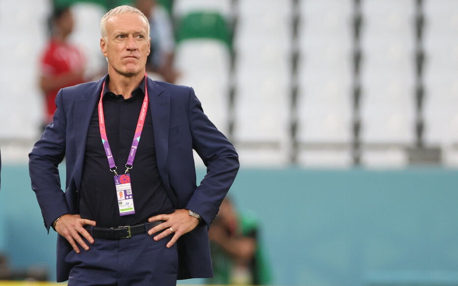 « Deux ans à la limite, mais quatre non, c’est beaucoup », la prolongation de Deschamps critiquée par un entraîneur français