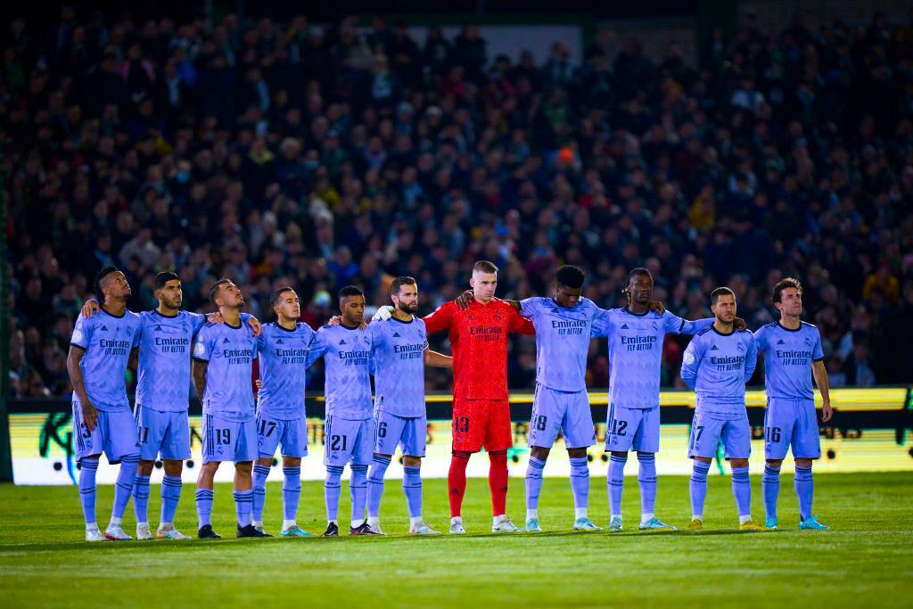 Notée 1/10 contre Cacereño, une star du Real fait pitié aux fans : «Il doit arrêter le foot»