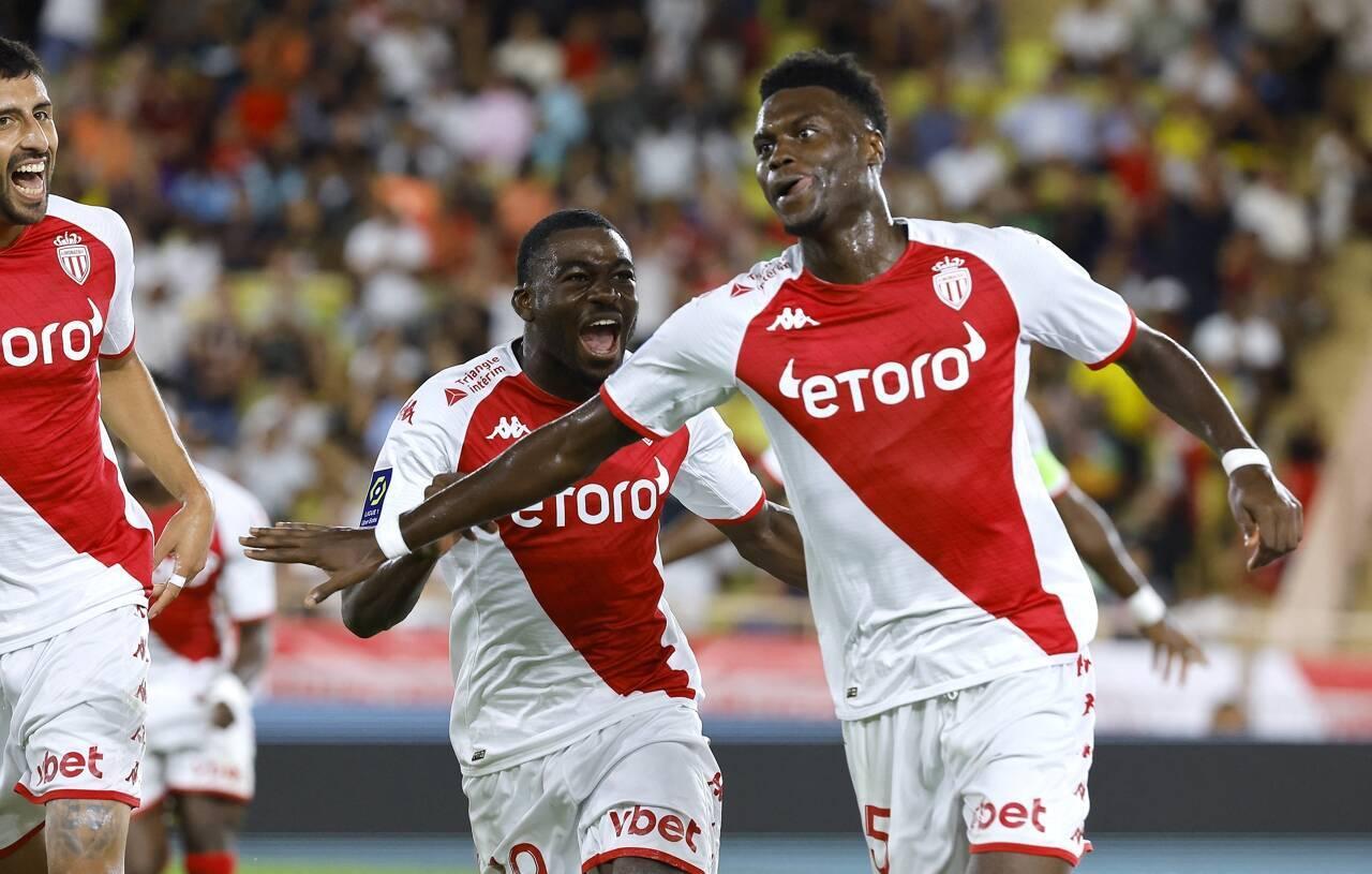 Officiel: Chelsea s’offre un défenseur international français de Monaco