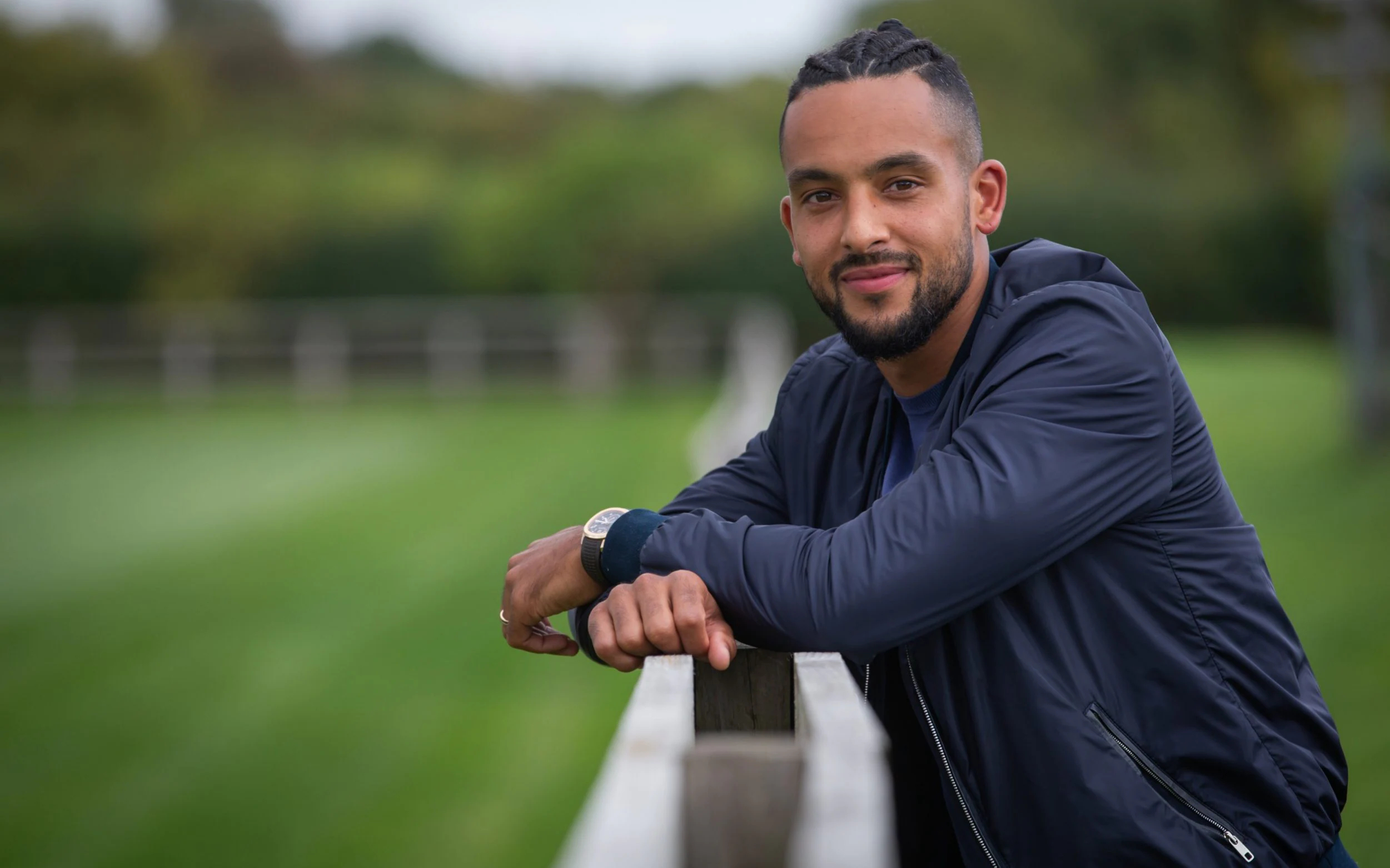 Theo Walcott désigne le club qui remportera le titre cette saison