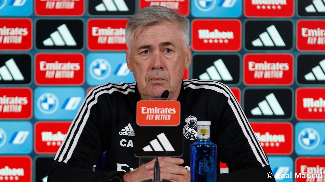 Carlo Ancelotti is among the top 4 candidates who can get the job in Brazil