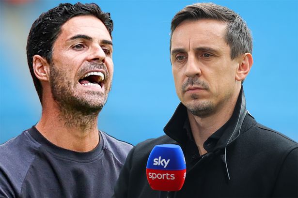 Gary Neville fait exploser Arsenal alors que Man City monte en tête du classement