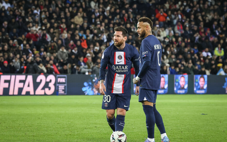 « Ils ont beaucoup de qualités et sont très intelligents » : La star de la Ligue 1 explique comment les clubs peuvent arrêter Messi et Neymar