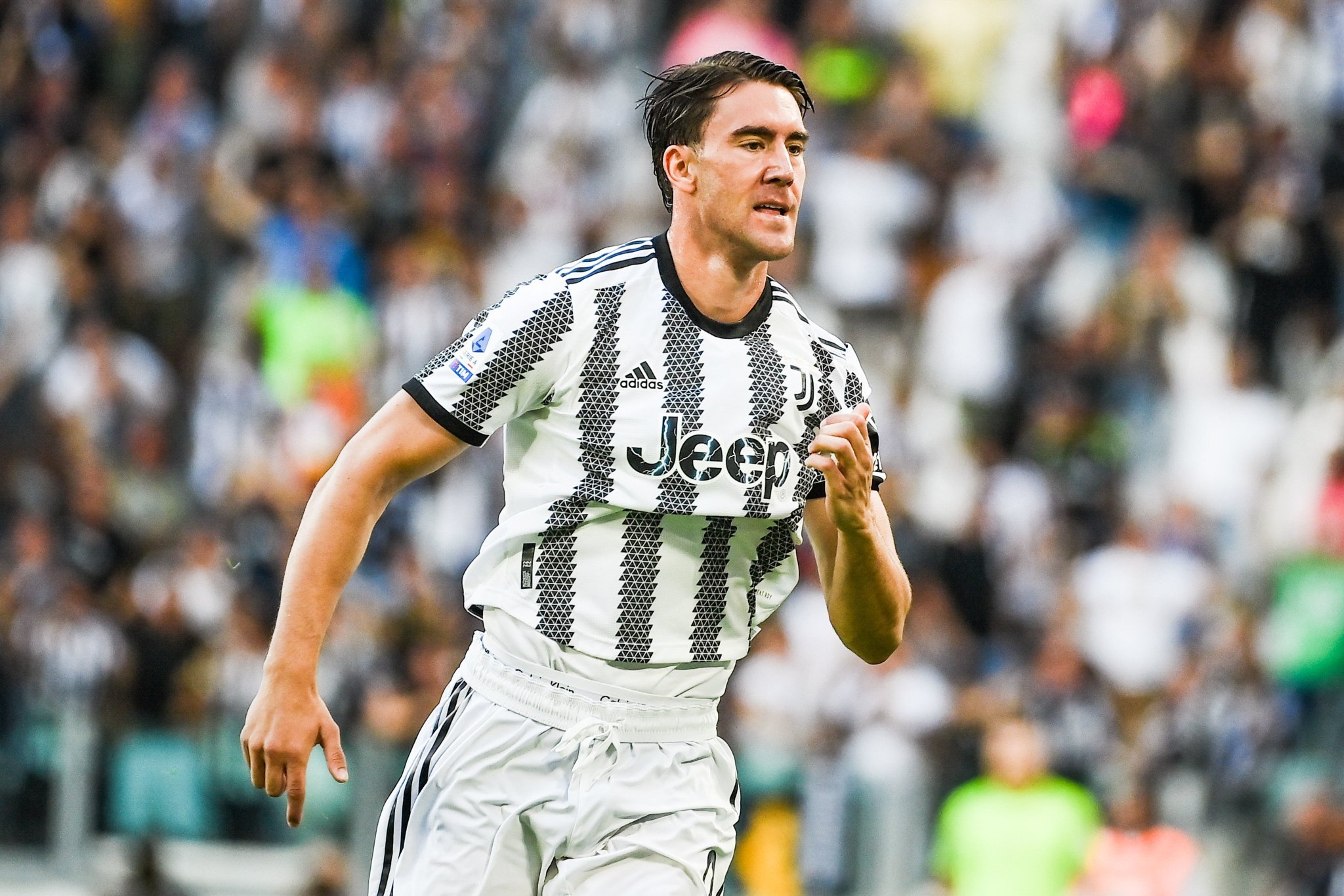 Dušan Vlahović ouvre le score, Juve prend les devants (VIDEO)