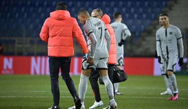 Coup dur pour le PSG, Mbappé forfait pour le choc face au Bayern en C1 (OFFICIEL)