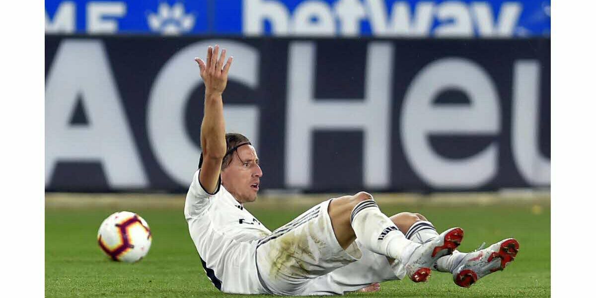 ligue des champions le ballon d or luka modric forfait lui aussi face au psg 1568291946