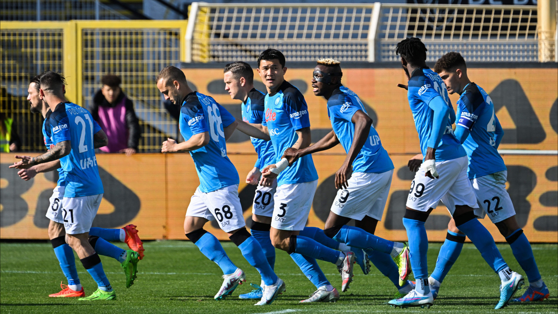 Guidé une nouvelle fois par Osimhen, Naples s’impose à La Spezia