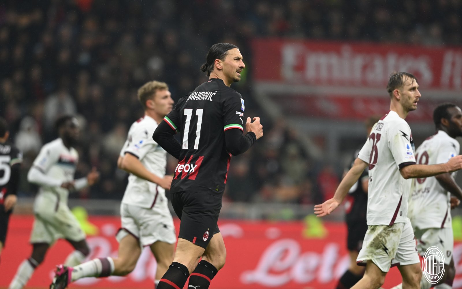 Serie A: Malgré Giroud, l’AC Milan accroché à San Siro