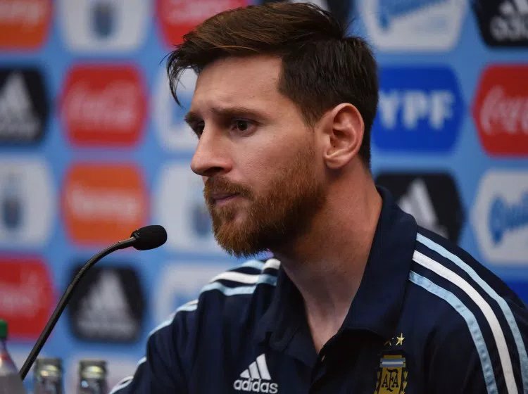 Messi : «Je ne me considère pas comme le GOAT du Barça, parce que je sais que c’est lui»