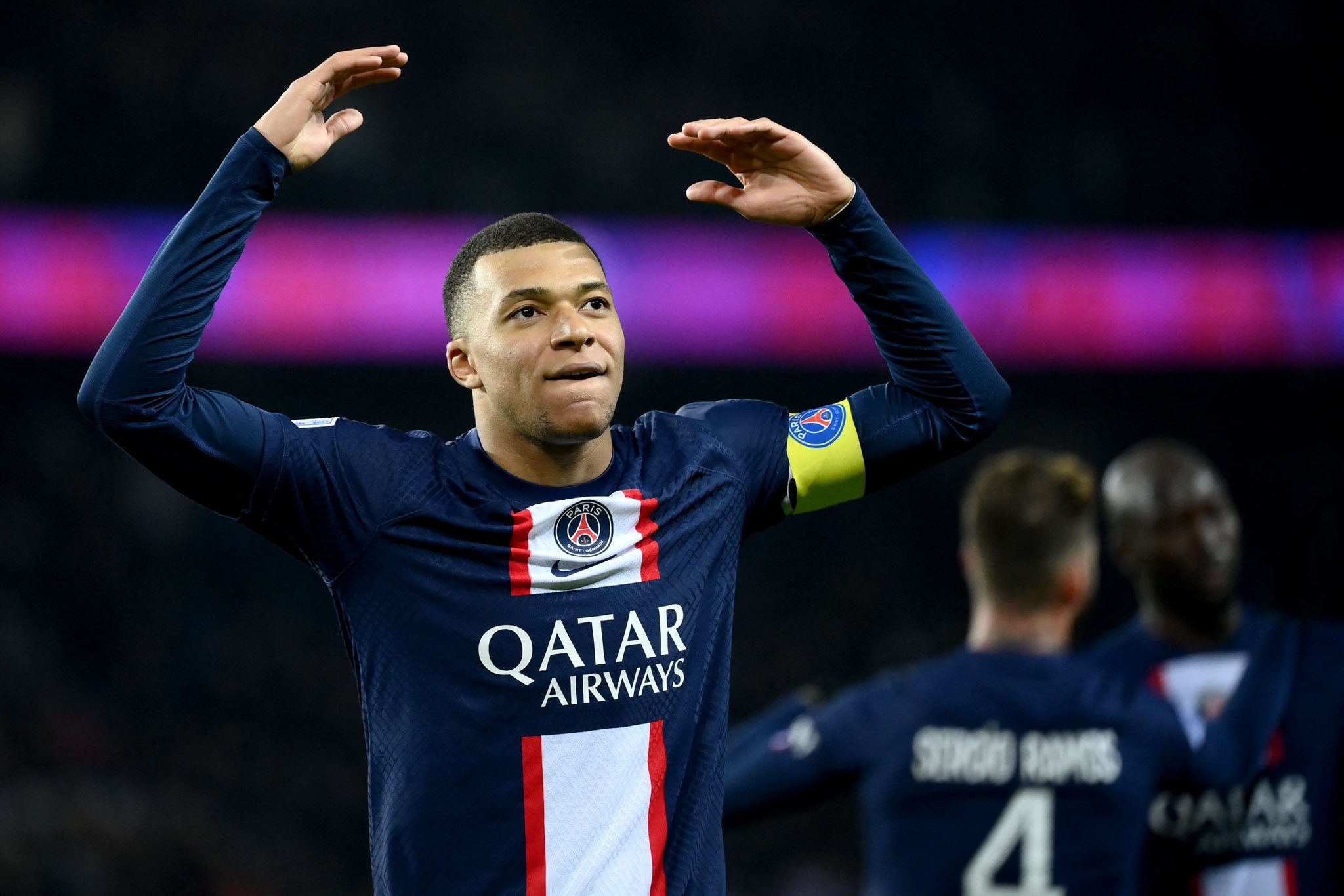 Kylian Mbappé dépasse Cavani et devient le meilleur buteur de l’histoire du PSG