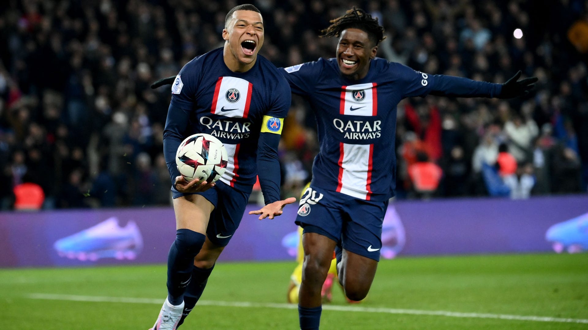 Les légendes du PSG enflamment twitter pour féliciter Mbappé