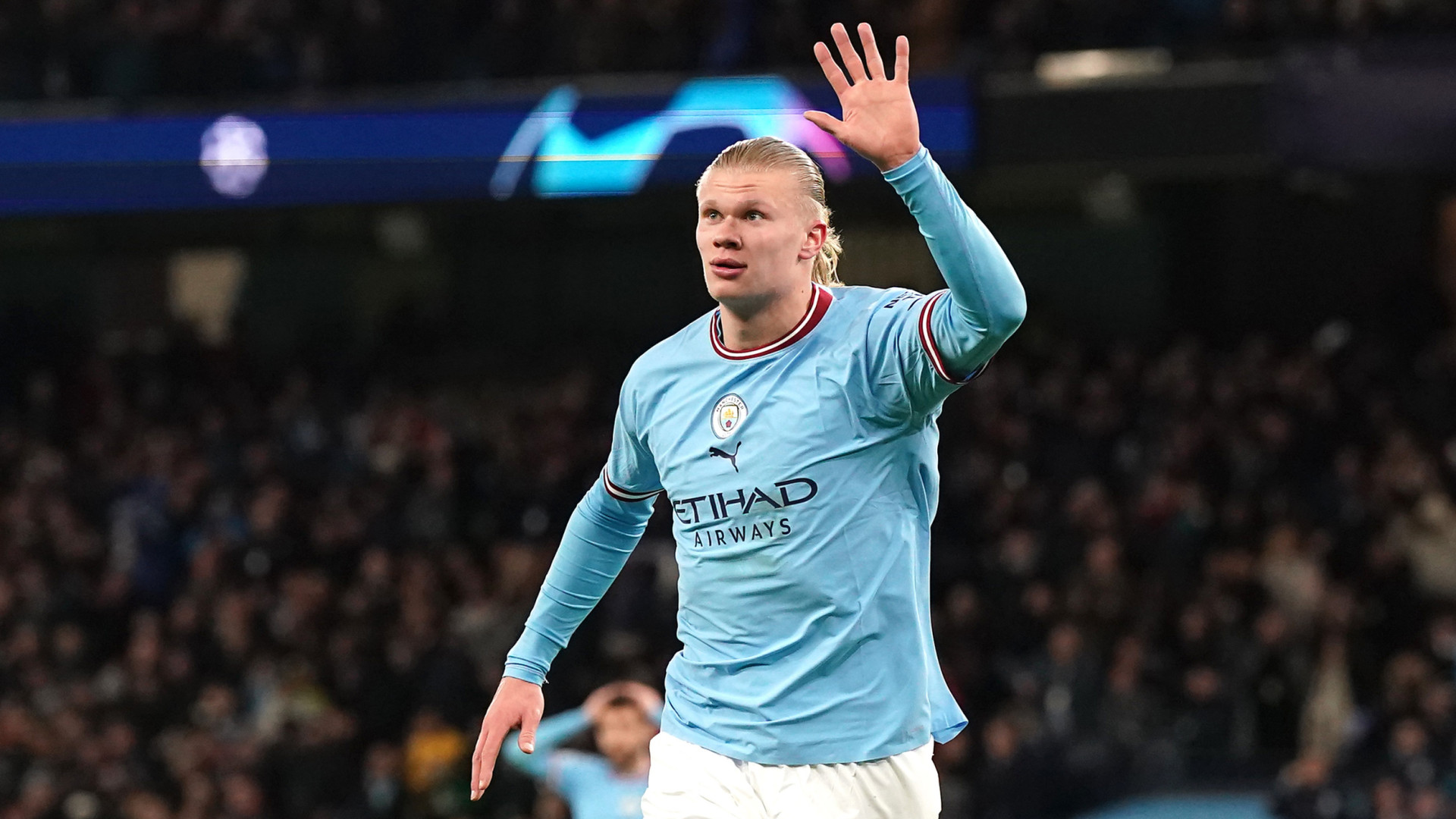 Grâce à un Haaland incandescent, Man City explose Leipzig et file en quarts