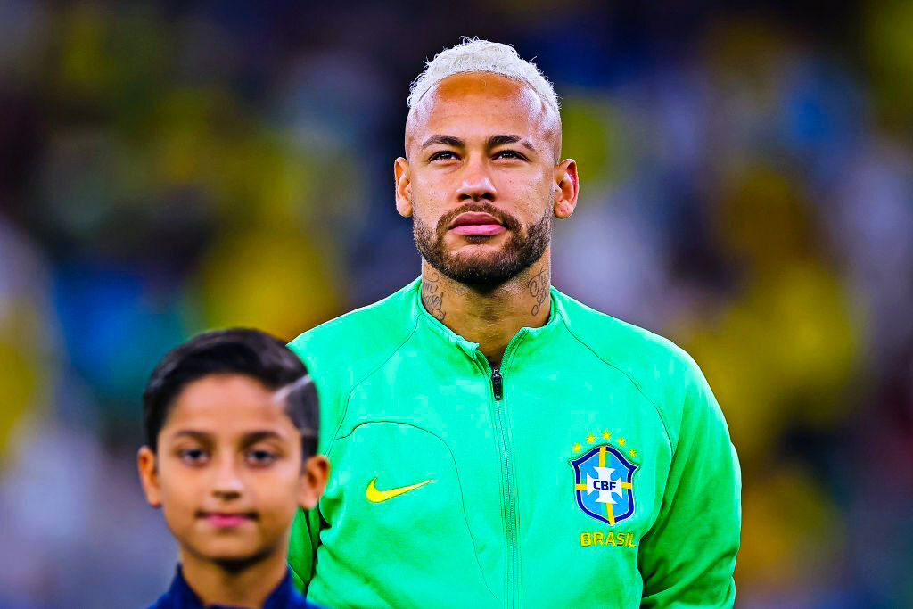 Neymar détruit au Brésil : «C’est un irresponsable, sa carrière serait bien pire s’il ne faisait pas ça»