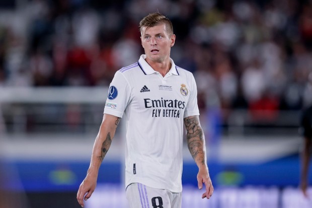 Kroos brise le silence après la défaite lors du Clasico : « Il manquait ça… »