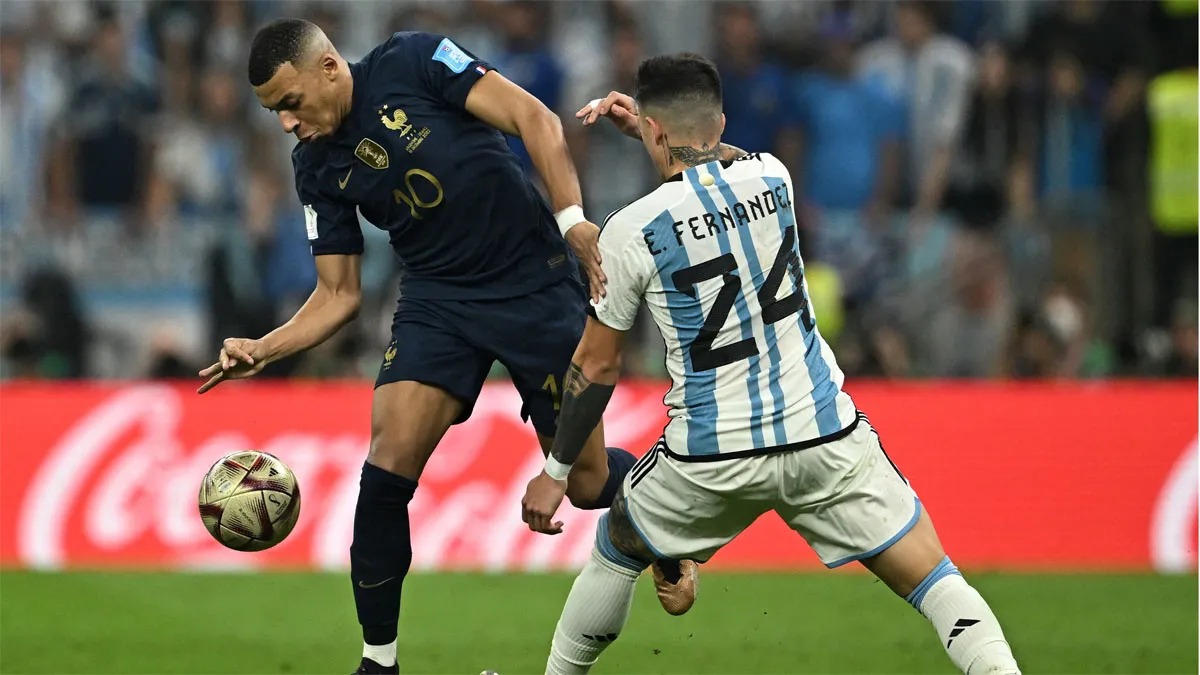 Qatar 2022: Des insultes de Mbappé dénoncées, « Il disait de très mauvaises choses à Enzo Fernandez lors de cette finale »