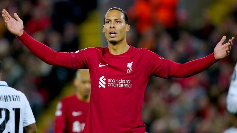 Van Dijk brise le silence après l’élimination de Liverpool : « C’est ce qu’on doit faire pour revenir fort »