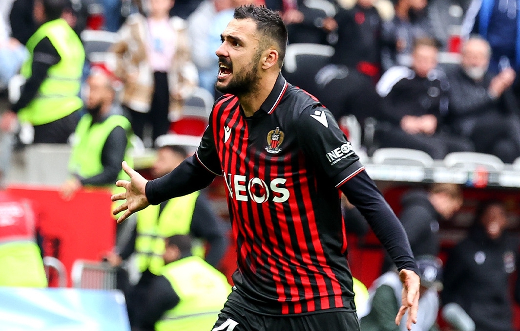 Nice perd des points face à Lorient, Montpellier assure…Les résultats des matches de 15h en Ligue 1