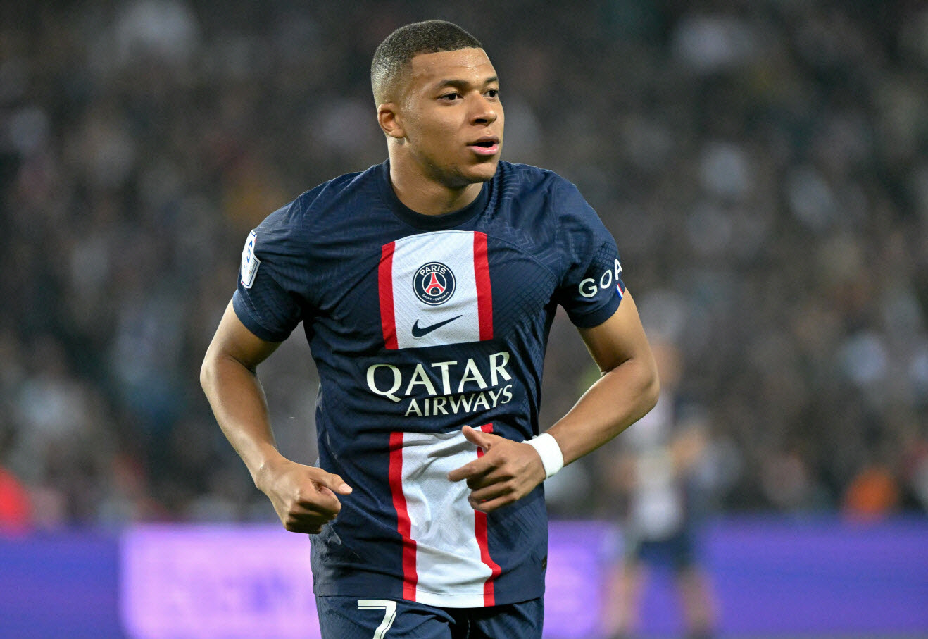 Un joueur de Ligue 1 défie Mbappé : « Ce n’est pas particulier pour moi de l’affronter »