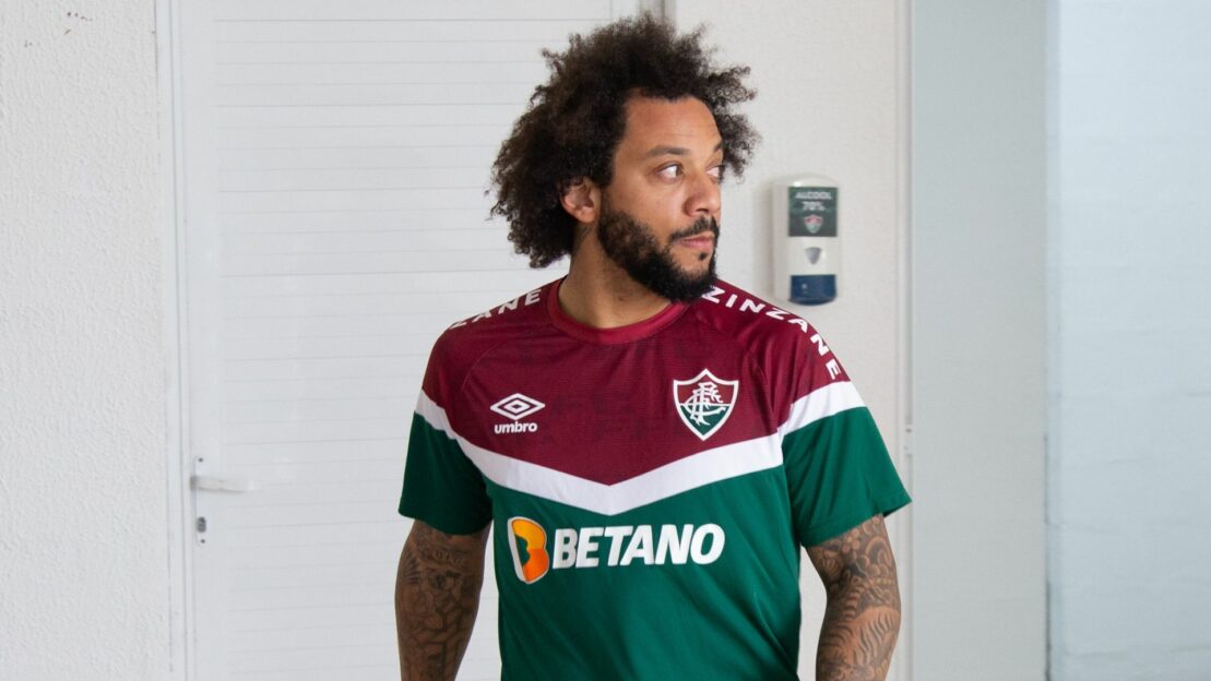Grosse sanction contre Marcelo, viré par Fluminense après un craquage ! (Vidéo) 1 Grosse sanction contre Marcelo, viré par Fluminense après un craquage ! (Vidéo)
