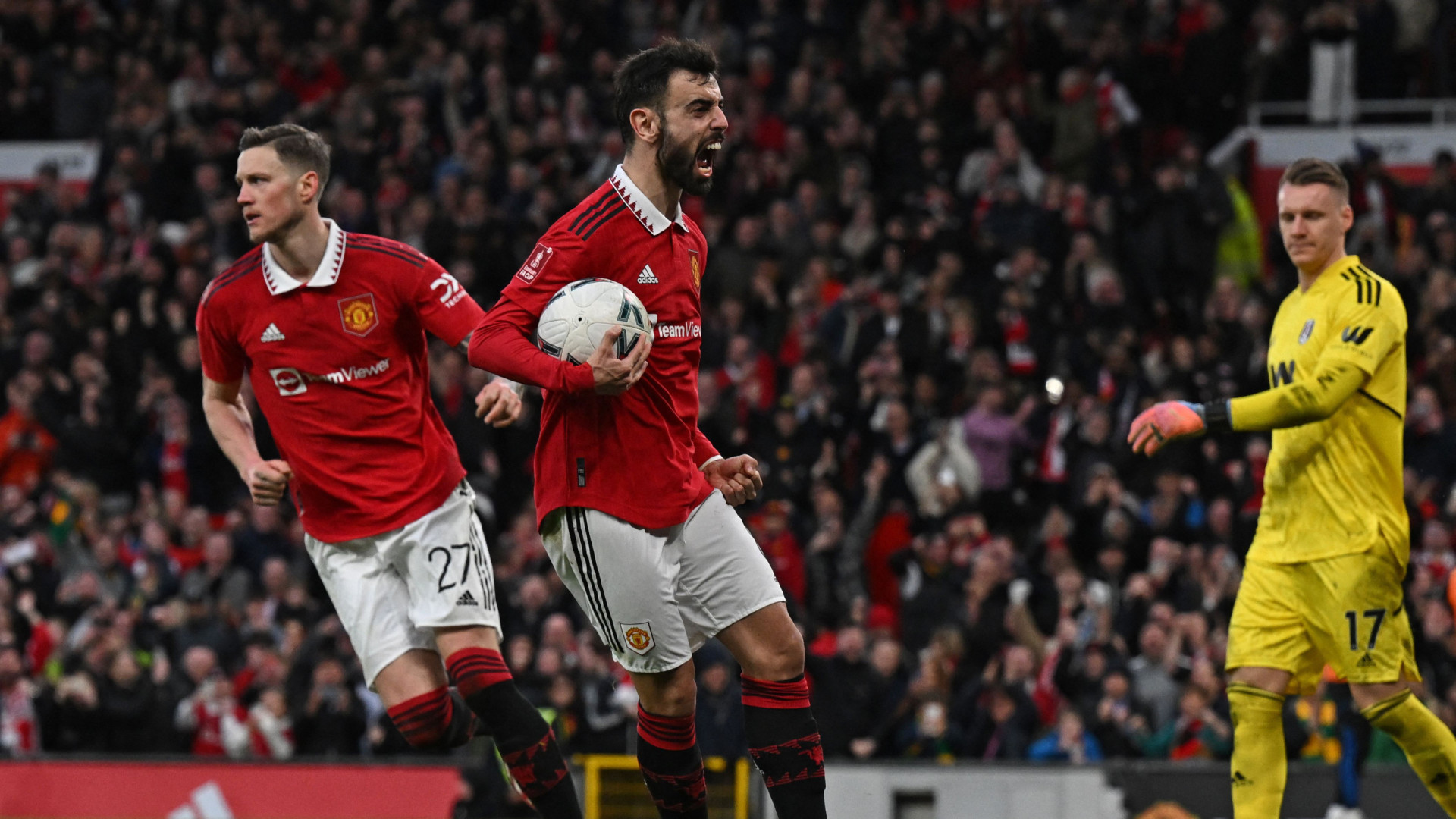 Man Utd domine Fulham et file en demi-finale de la FA Cup