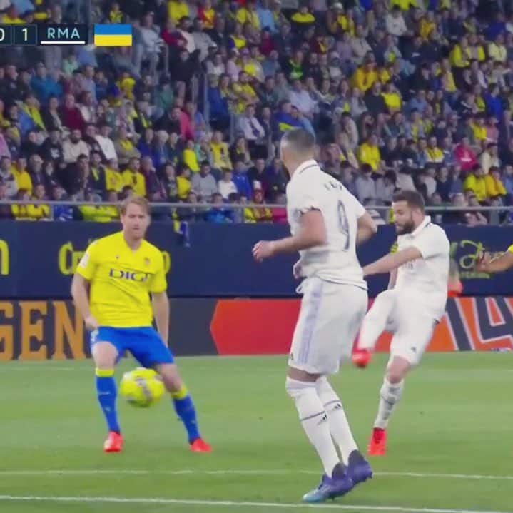 VIDÉO : Le pétard splendide de Nacho délivre le Real Madrid à Cadix