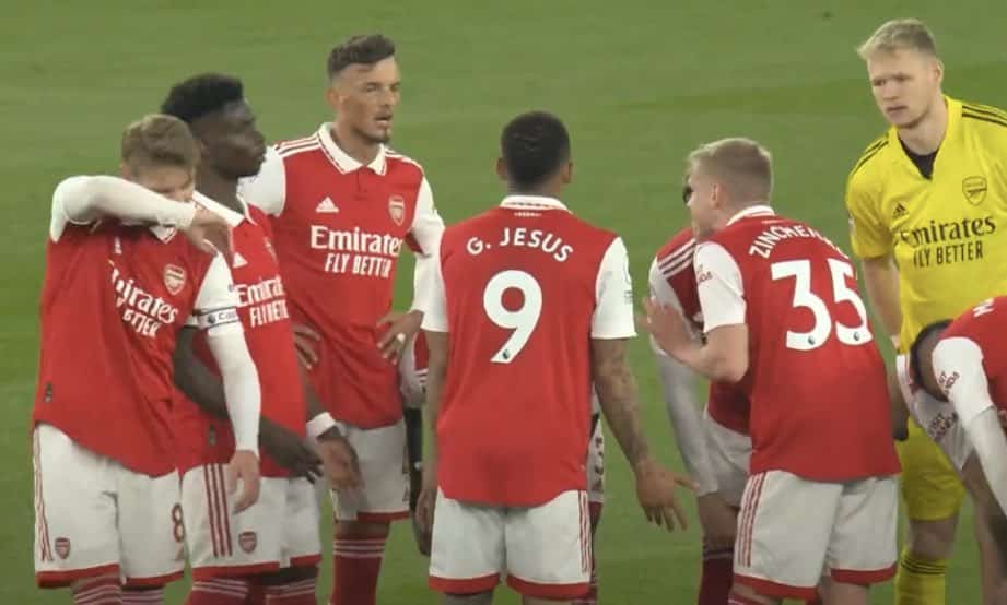 Arsenal revient de loin et évite de justesse la défaite contre Southampton