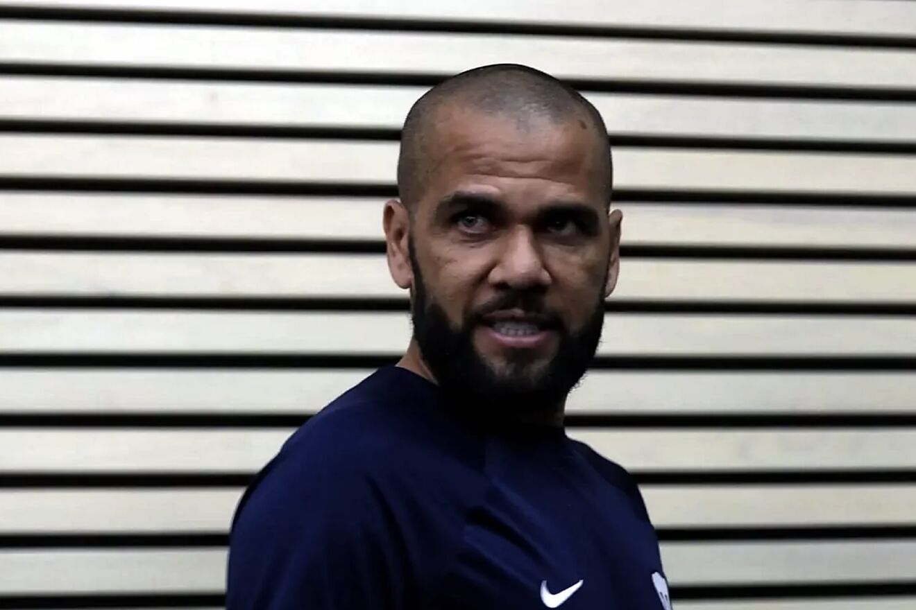 En prison, Dani Alves va retrouver le sourire grâce à la fédération Espagnole de Football !