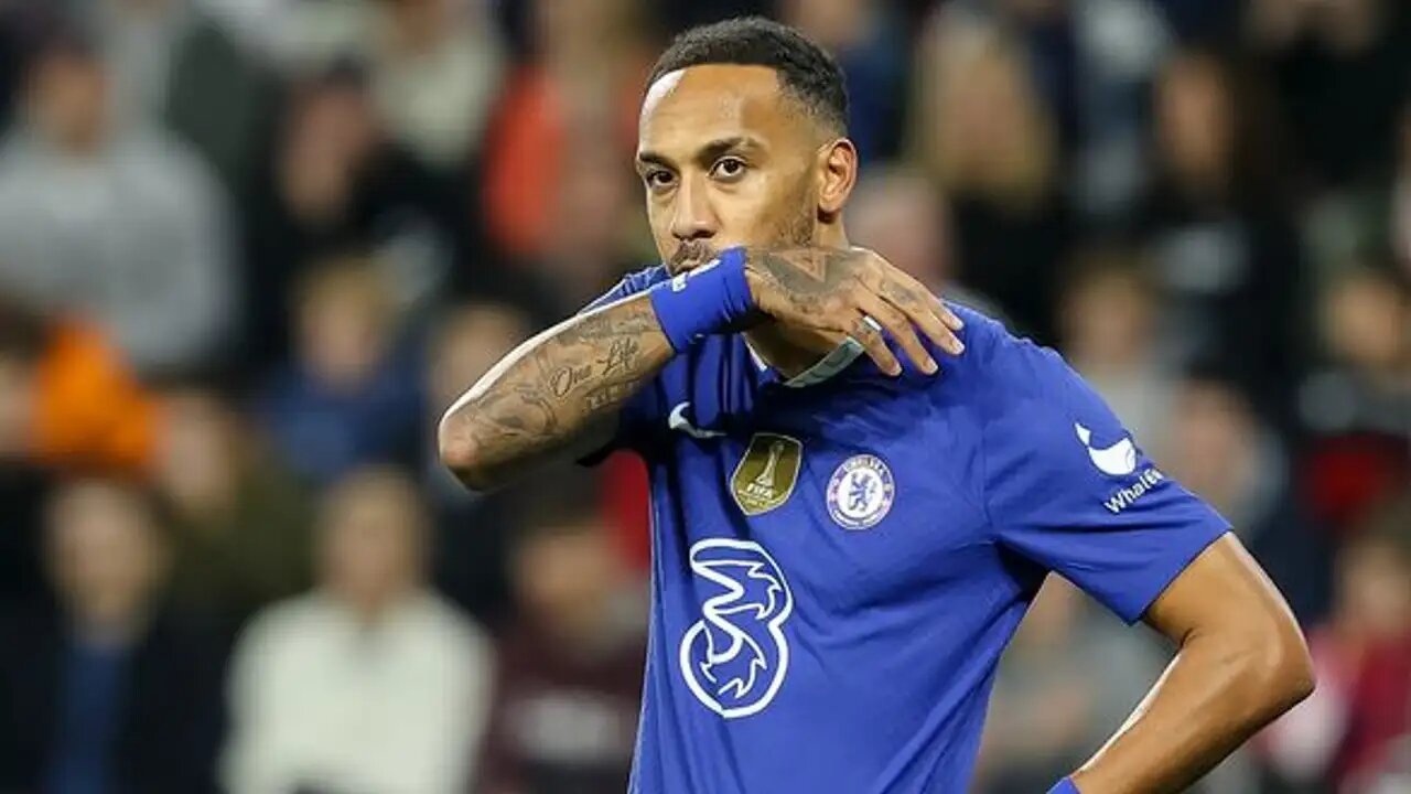 Chelsea : Aubameyang « aime » le post sur le limogeage de Potter