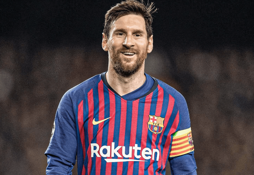 Lionel Messi sourire min